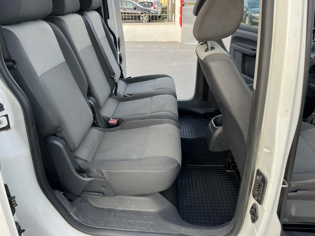 VW Caddy MAXI 1.6TDI 102кс EURO 5B КЛИМАТИК - автомобили, коли, обяви за нови и употребявани 9