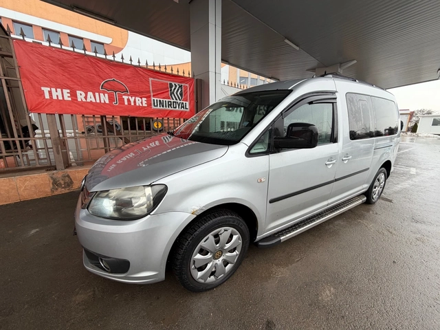 VW Caddy Maxi* 7места* Регистриран - автомобили, коли, обяви за нови и употребявани 3