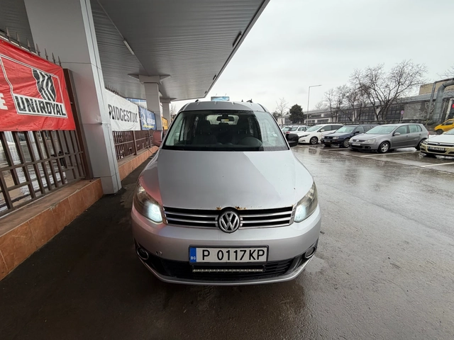 VW Caddy Maxi* 7места* Регистриран - автомобили, коли, обяви за нови и употребявани 4