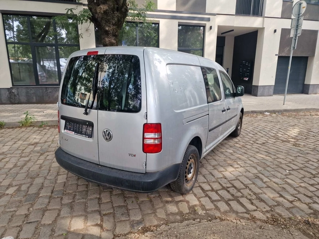 VW Caddy 1.6ТД - автомобили, коли, обяви за нови и употребявани 3