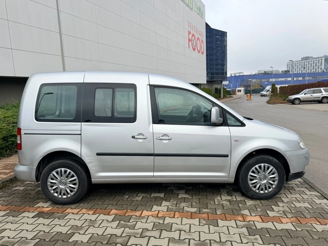 VW Caddy 1.9TDI-Лизинг през Уникредит по 140 евро - автомобили, коли, обяви за нови и употребявани 4