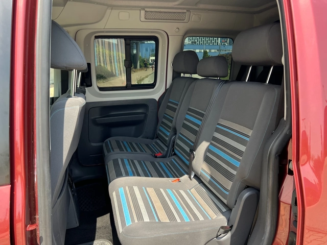 VW Caddy 1.6TDI-7места-Лизинг по 145 евро - автомобили, коли, обяви за нови и употребявани 13