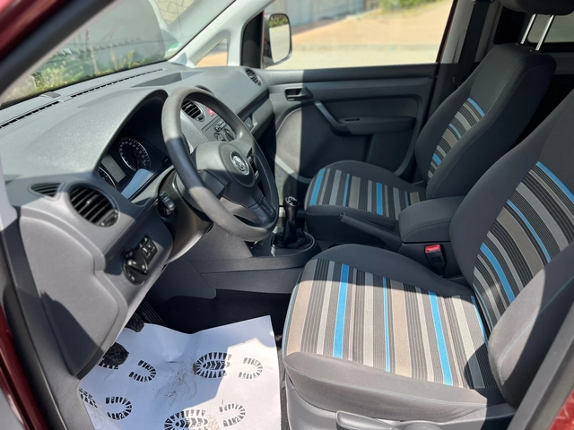 VW Caddy 1.6TDI-7места-Лизинг по 145 евро - автомобили, коли, обяви за нови и употребявани 8