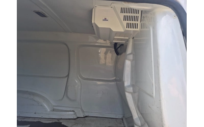 VW Caddy 1.4 TSI  ХЛАДИЛНО MAXI - автомобили, коли, обяви за нови и употребявани 9