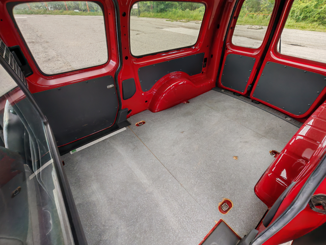 VW Caddy MAXI фабрична газ - автомобили, коли, обяви за нови и употребявани 10