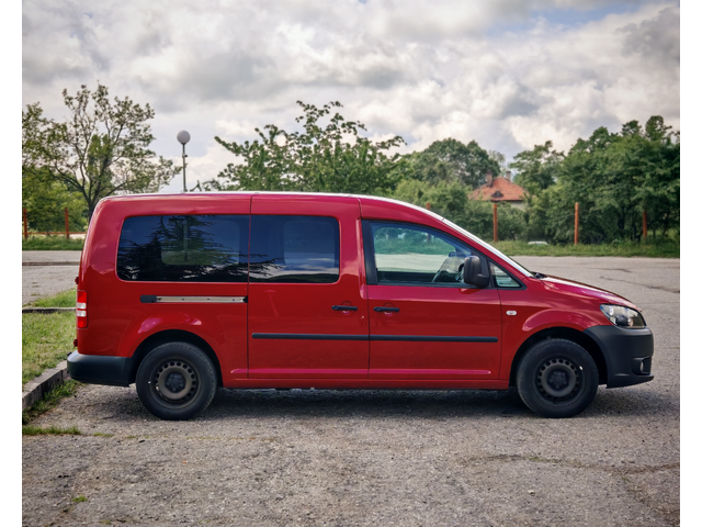 VW Caddy MAXI фабрична газ - автомобили, коли, обяви за нови и употребявани 3