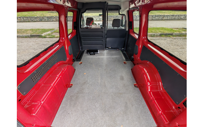 VW Caddy MAXI фабрична газ - автомобили, коли, обяви за нови и употребявани 9