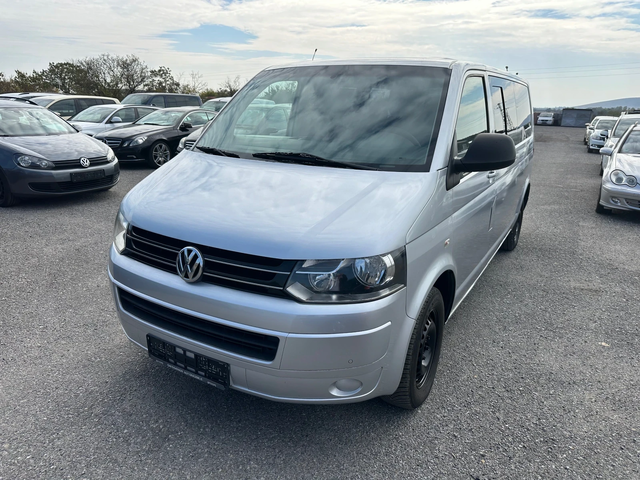 VW Caravelle 2.0TDI* 140к.с* 9-МЕСТЕН* ДЪЛГА БАЗА* 6 СКОРОСТИ - автомобили, коли, обяви за нови и употребявани 0