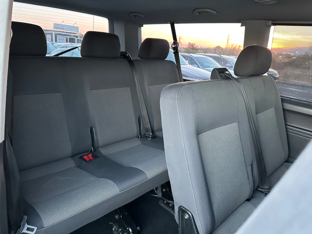 VW Caravelle 2.0TDI* 140к.с* 9-МЕСТЕН* ДЪЛГА БАЗА* 6 СКОРОСТИ - автомобили, коли, обяви за нови и употребявани 13