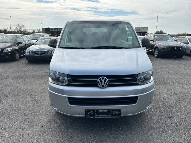 VW Caravelle 2.0TDI* 140к.с* 9-МЕСТЕН* ДЪЛГА БАЗА* 6 СКОРОСТИ - автомобили, коли, обяви за нови и употребявани 1