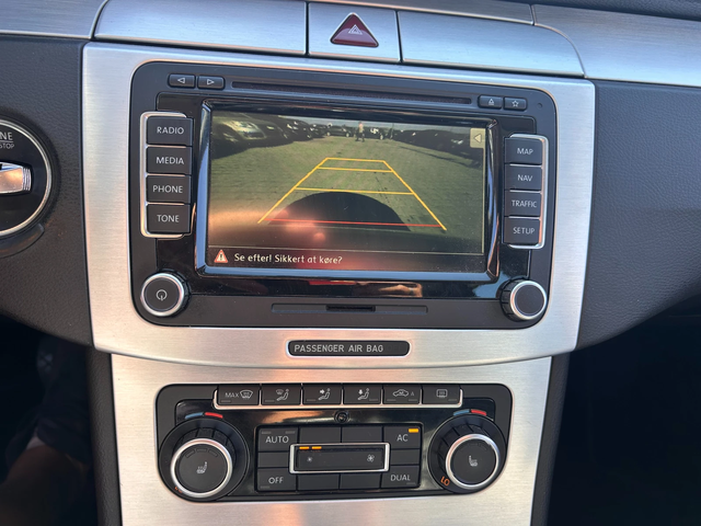 VW CC 3.6i 4MOTION AVTOMAT/PANORAMA/NAVI/KOJA EURO 4 - автомобили, коли, обяви за нови и употребявани 15