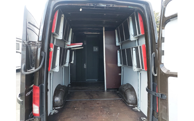 VW Crafter 2, 0TDI 140ps - автомобили, коли, обяви за нови и употребявани 10