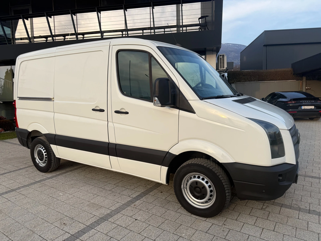VW Crafter 2.5TDI 163к.с. Климатроник L1H1  Euro 5 - автомобили, коли, обяви за нови и употребявани 1