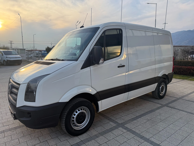 VW Crafter 2.5TDI 163к.с. Климатроник L1H1  Euro 5 - автомобили, коли, обяви за нови и употребявани 2