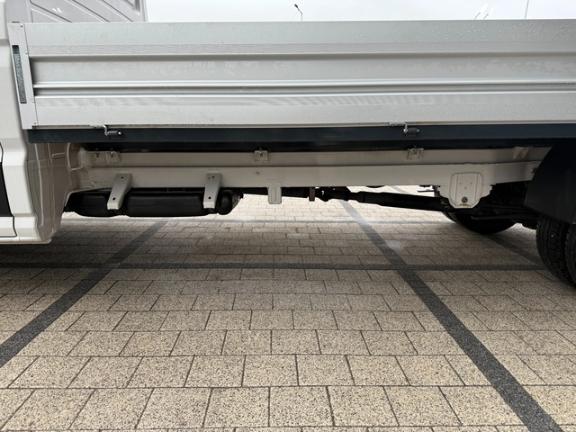 VW Crafter 2.0TDI до 3.5т. 4.50м. Клима Euro 6 - автомобили, коли, обяви за нови и употребявани 5