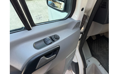 VW Crafter 2.5TDI 3.5т. Клима L2H2 - автомобили, коли, обяви за нови и употребявани 10