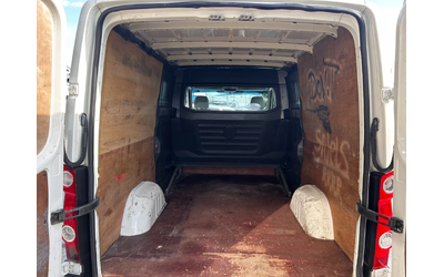 VW Crafter 2.5TDI L2H1 Клима 6-местен - автомобили, коли, обяви за нови и употребявани 13