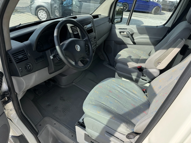 VW Crafter 2.5TDI 6-местен Клима Euro 5 - автомобили, коли, обяви за нови и употребявани 10