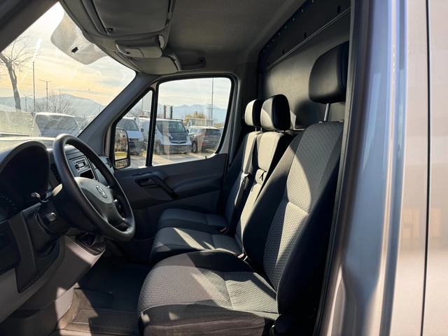 VW Crafter 2.0TDI Хладилен Клима L2H2 - автомобили, коли, обяви за нови и употребявани 10