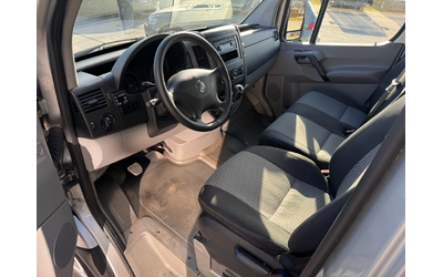 VW Crafter 2.0TDI Хладилен Клима L2H2 - автомобили, коли, обяви за нови и употребявани 8