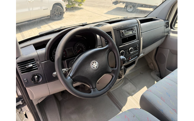 VW Crafter 2.5TDI Клима 4.30м. - автомобили, коли, обяви за нови и употребявани 13