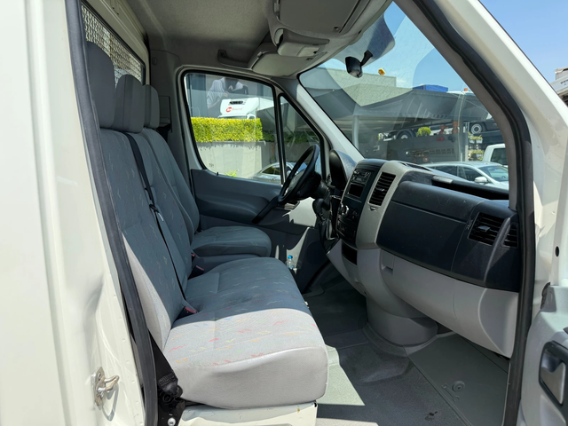 VW Crafter 2.5TDI Клима 4.30м. - автомобили, коли, обяви за нови и употребявани 9