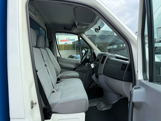 VW Crafter 2.5TDI до 3.5т. 4.23м. Климатроник - автомобили, коли, обяви за нови и употребявани 10