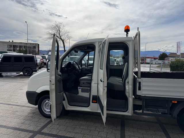 VW Crafter 2.5TDI 6-местен Клима - автомобили, коли, обяви за нови и употребявани 10