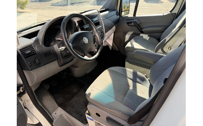 VW Crafter 2.5TDI 6-местен Клима - автомобили, коли, обяви за нови и употребявани 11