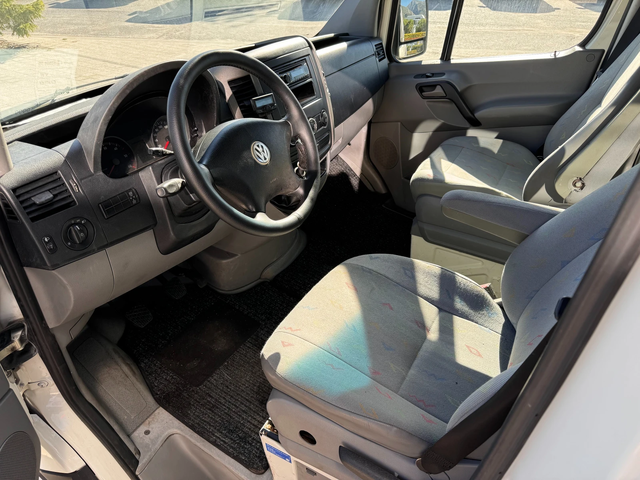 VW Crafter 2.5TDI 6-местен Клима - автомобили, коли, обяви за нови и употребявани 11