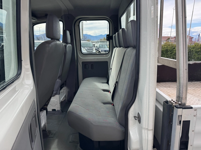 VW Crafter 2.5TDI 6-местен Клима - автомобили, коли, обяви за нови и употребявани 9