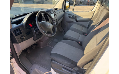 VW Crafter 2.0TDI 163к.с. MAXI Клима - автомобили, коли, обяви за нови и употребявани 9