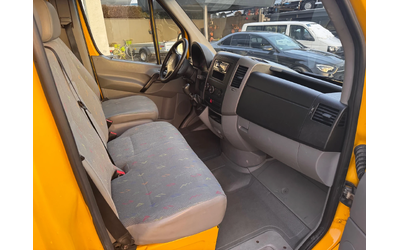 VW Crafter 2.5TDI Бордови + кран Клима - автомобили, коли, обяви за нови и употребявани 8