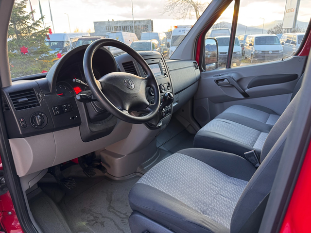 VW Crafter 2.0TDI 163к.с. Maxi Клима 3.5т. - автомобили, коли, обяви за нови и употребявани 9
