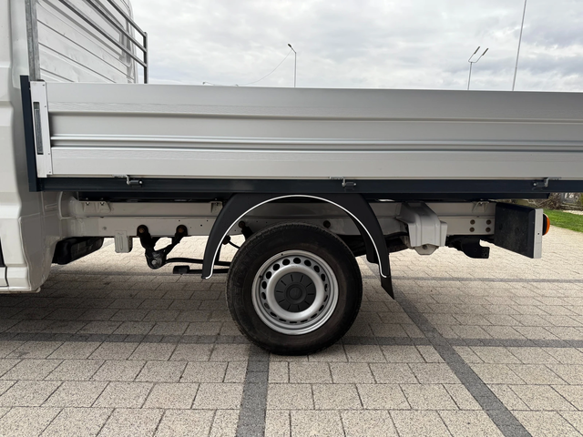 VW Crafter 2.0TDI Клима Еuro 6 7-местен - автомобили, коли, обяви за нови и употребявани 5