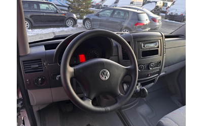 VW Crafter 2.5TDI Климатроник L2H2 - автомобили, коли, обяви за нови и употребявани 8