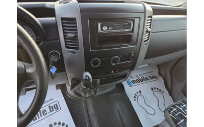 VW Crafter 2.5 TDI, Пътнически,  9местен, Клима - автомобили, коли, обяви за нови и употребявани 10