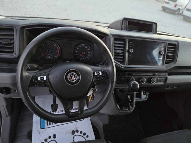 VW Crafter 2.0 TDI, Клима, Нави, П.Борд, До 3.5 тона, 4.50 ме - автомобили, коли, обяви за нови и употребявани 9