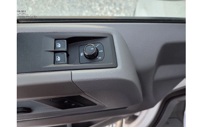 VW Crafter ХЛАДИЛЕН, 2 камери, Автомат, Климатик - автомобили, коли, обяви за нови и употребявани 11