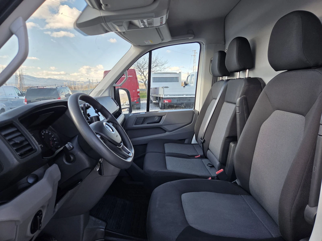 VW Crafter 2.0 TDI, DSG, Климатик, Нави - автомобили, коли, обяви за нови и употребявани 8