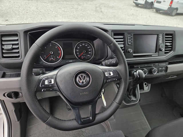 VW Crafter 2.0 TDI, LED, Климатроник, Печка, Автомат, Нави - автомобили, коли, обяви за нови и употребявани 9
