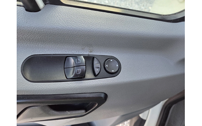 VW Crafter 2.5 TDI, Бордови, Климатик, 4.30 метра, До 3.5 тон - автомобили, коли, обяви за нови и употребявани 11