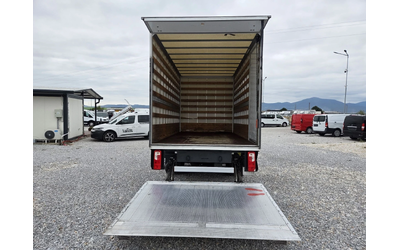 VW Crafter 2.0 TDI, Падащ борд, Климатик, До 3.5 тона - автомобили, коли, обяви за нови и употребявани 12