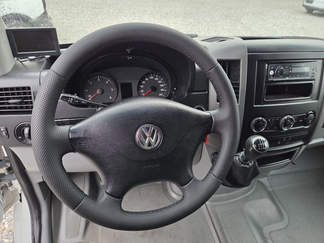 VW Crafter 2.0 TDI, XXL, Климатик, Падащ борд - автомобили, коли, обяви за нови и употребявани 9