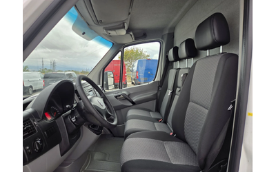 VW Crafter 2.0 TDI, Климатик, 4.70 метра, До 3.5 тона - автомобили, коли, обяви за нови и употребявани 10