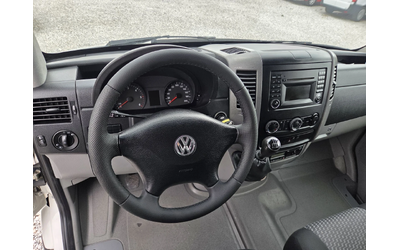 VW Crafter 2.0 TDI, Климатик, 4.70 метра, До 3.5 тона - автомобили, коли, обяви за нови и употребявани 11