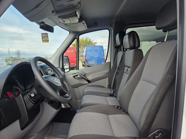 VW Crafter 2.0 TDI, 9 местен, Климатик /ЛИЗИНГ - автомобили, коли, обяви за нови и употребявани 8