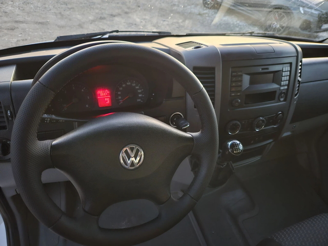 VW Crafter 2.0TDI, Щора, Клима, До 3.5 тона - автомобили, коли, обяви за нови и употребявани 9