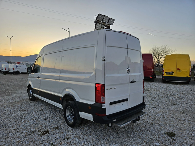 VW Crafter 2.0 TDI двойна гума - автомобили, коли, обяви за нови и употребявани 2