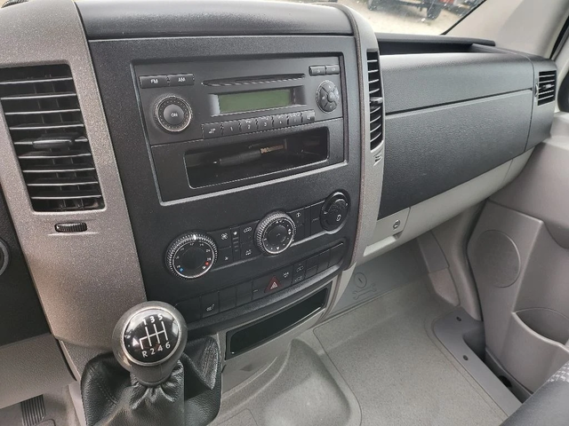 VW Crafter - автомобили, коли, обяви за нови и употребявани 10